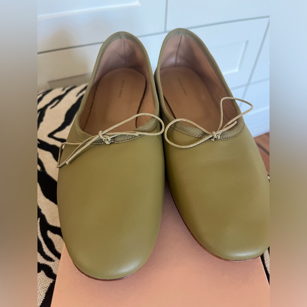 Mansur Gavriel Lamb Ballerina Flats in Green- size 39
